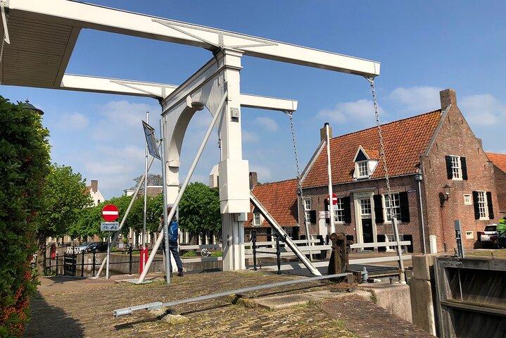 Giethoorn, Private Boat Tour & Exploring the North Netherlands