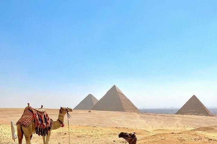 Cairo Day Tour: Pyramids, Grand Egyptian Museum & Khan El Khalili