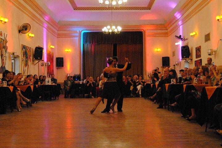 Authentic Tango with a Class Dancer and Milonga