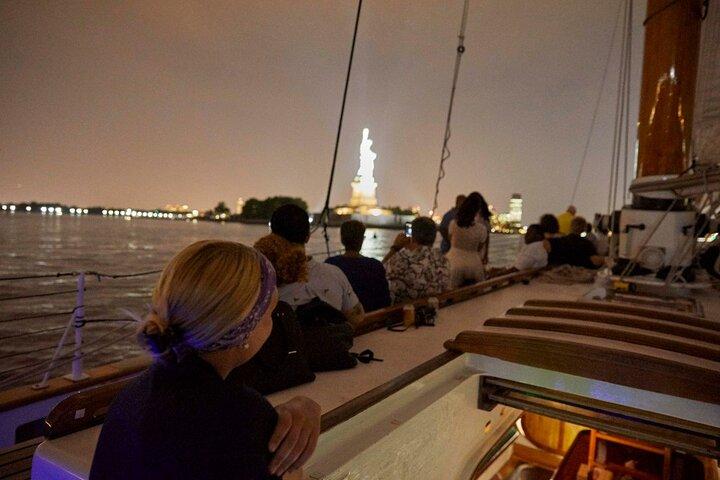 New York City Skyline Night Sailboat Tour