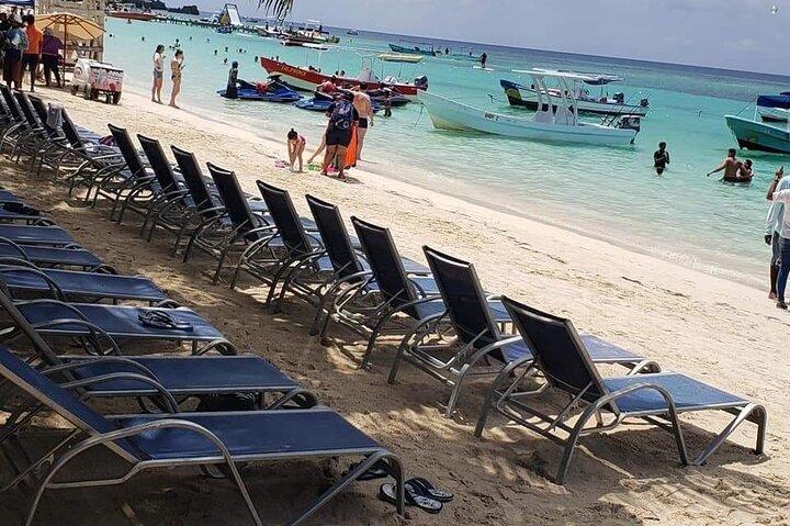 Roatan VIP island tour in Honduras