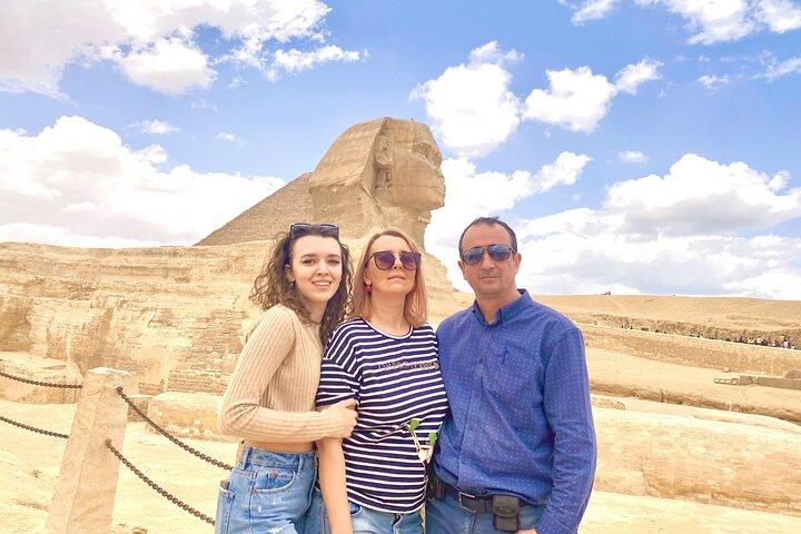Giza Pyramids, Sakkara, Memphis & Dahshur Full Day Tour