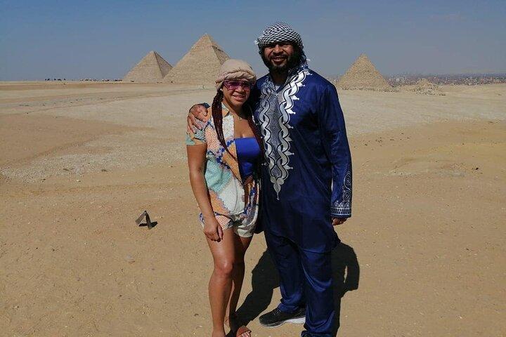 Cairo layover Giza pyramids and felucca ride on Nile river from cairo airport