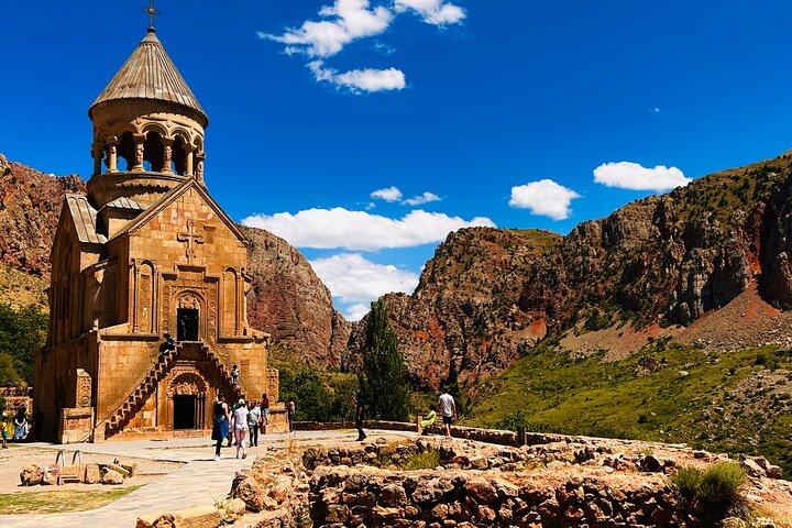 Khor Virap, Areni & Noravank: Sacred Monasteries & Wine
