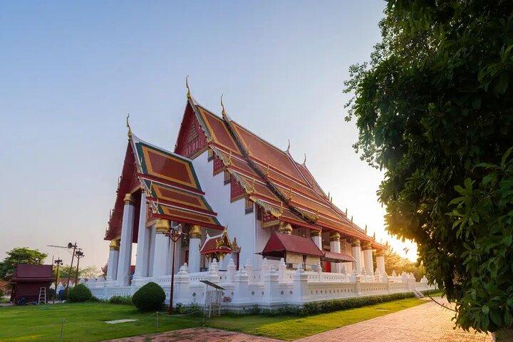 Day trip to Ayutthaya and Bang Pa-in Palace