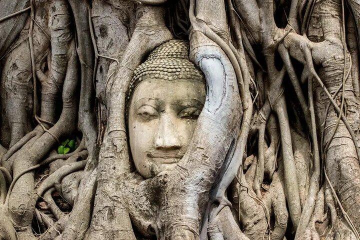 Day trip to Ayutthaya and Bang Pa-in Palace