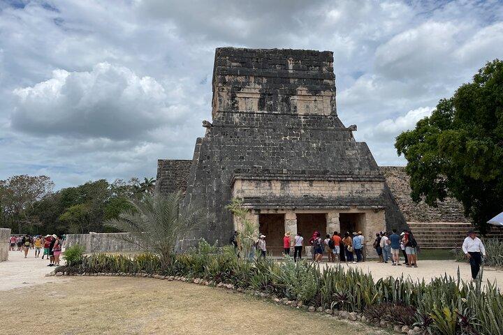 Chichen Itza Deluxe from Riviera Maya