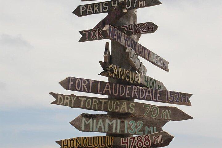 Key West from Miami with Snorkeling, Drinks and Hard Rock Cafe Meal