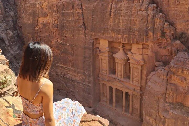 Petra and Little Petra Private Guided Tour