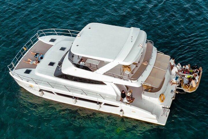 Half day private charter to Koh Tan and Koh Madsum