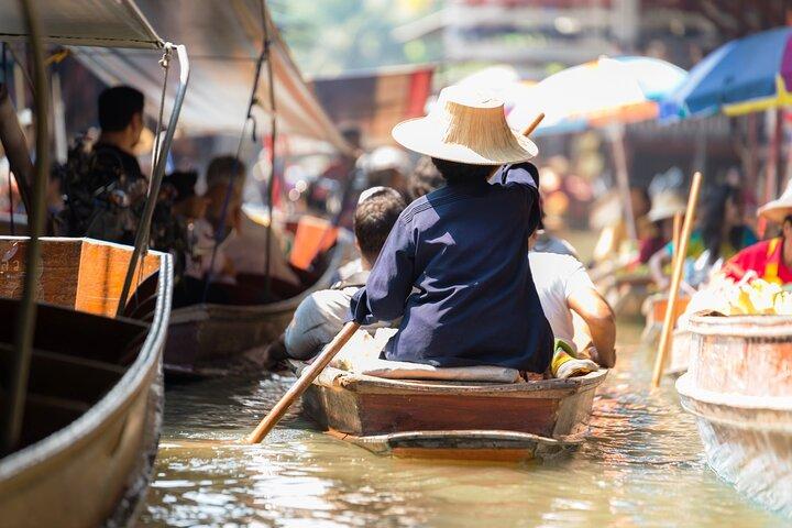 Railway and Floating Markets with Free Brunch