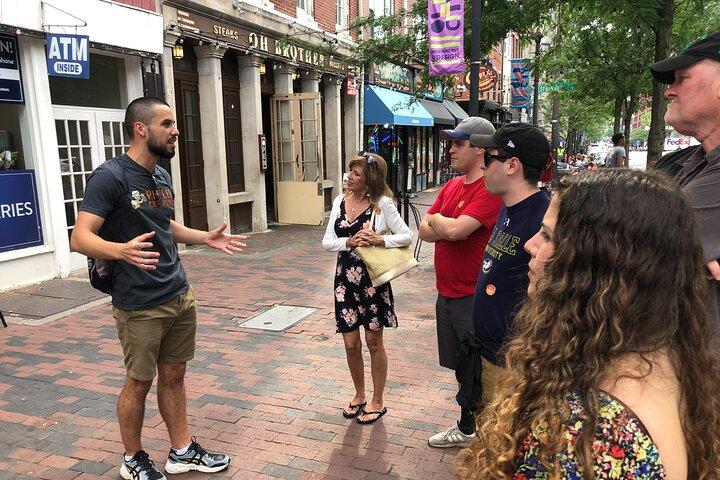 Philadelphia Old City History Pub Crawl Small-Group Tour