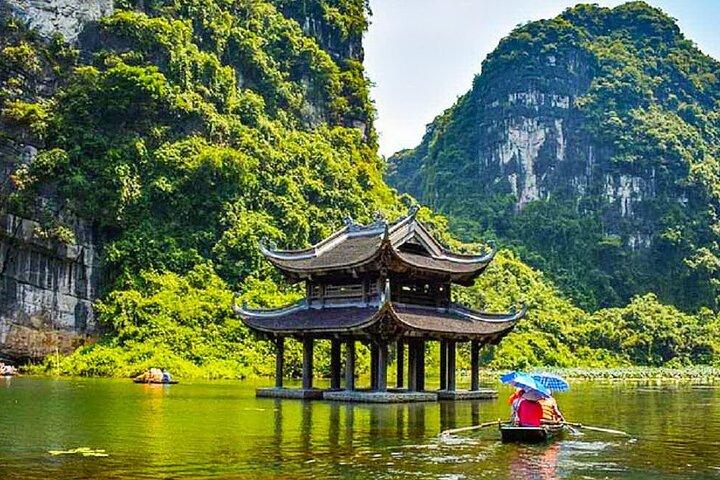 Ninh Binh Full Day Tour From Hanoi to Hoa Lu, Tam Coc, Mua Cave