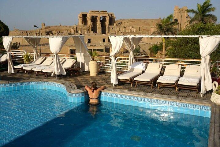 4 Day Nile Cruise Aswan to Luxor Abu simbel Hot Air Balloon