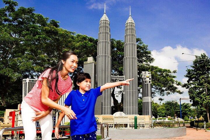 Legoland Malaysia day tour with Singapore hotel pickup (via drive-thru border)