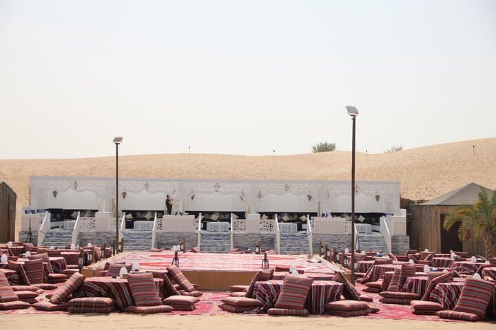 Dubai Afternoon Desert Safari and BBQ Dinner