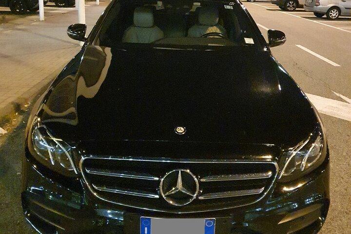 Florence hotels to Florence Airport (FLR) - Departure Private Transfer