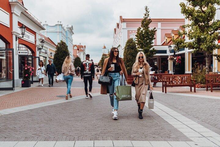 Designer Outlet Parndorf Return Shuttle Bus from Vienna