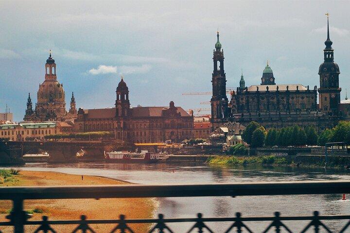 Private Transfer from Berlin to Dresden with 2 Hours of Sightseeing