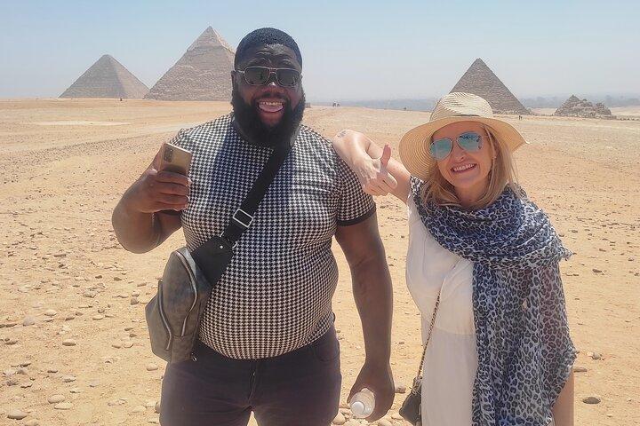 Full Day Tour Giza Pyramids, Sphinx, Saqqara &Dahshur Pyramids