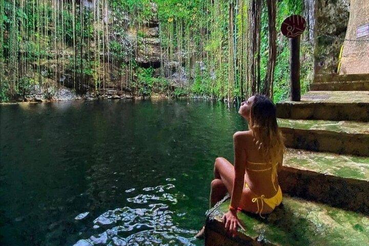 Chichen Itza, Yucatecan Buffet, Cenote Saamal and Valladolid