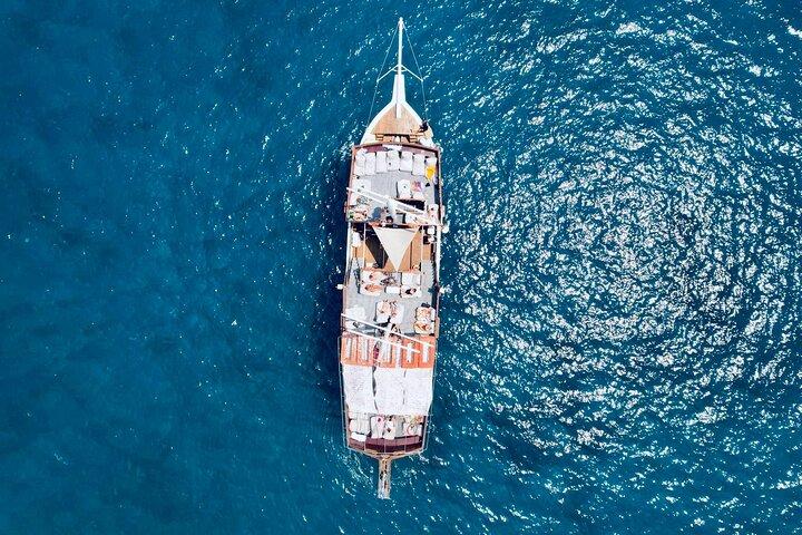 Sun & Sea 6 Hour All Inclusive Swimming Cruise with Greek BBQ & Unlimited Drinks