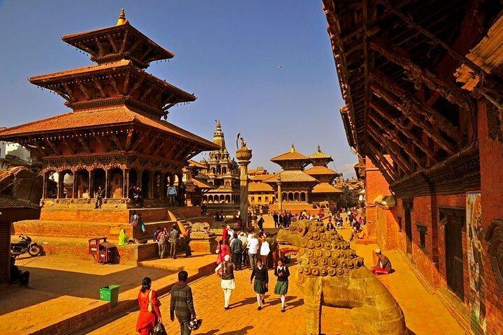 5 Nights 6 Days Kathmandu and Chitwan Safari Tour Package of Nepal