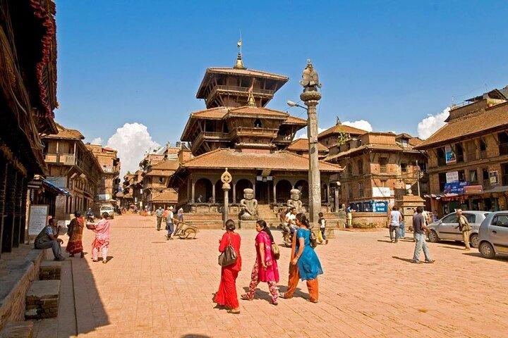 5 Nights 6 Days Kathmandu and Chitwan Safari Tour Package of Nepal