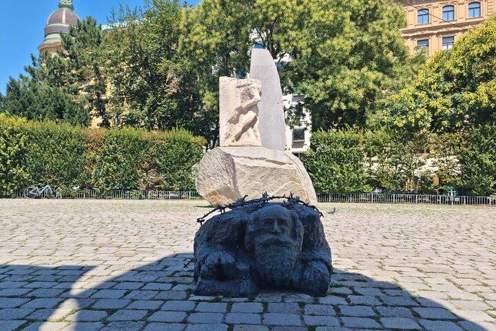 Private Walking Tour of Hitler's Vienna with Jan
