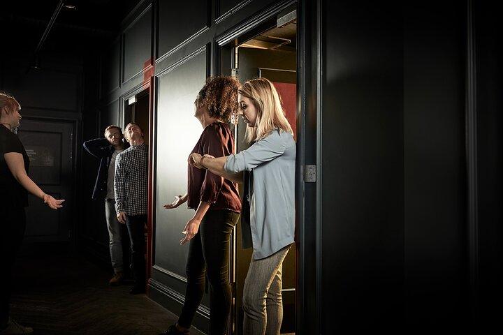 Escape Room: Escape Hunt Dubai - Prison Breakout