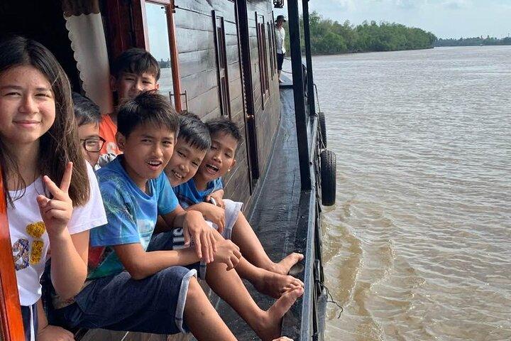 Explore Mekong Delta 1 Day Private Tour