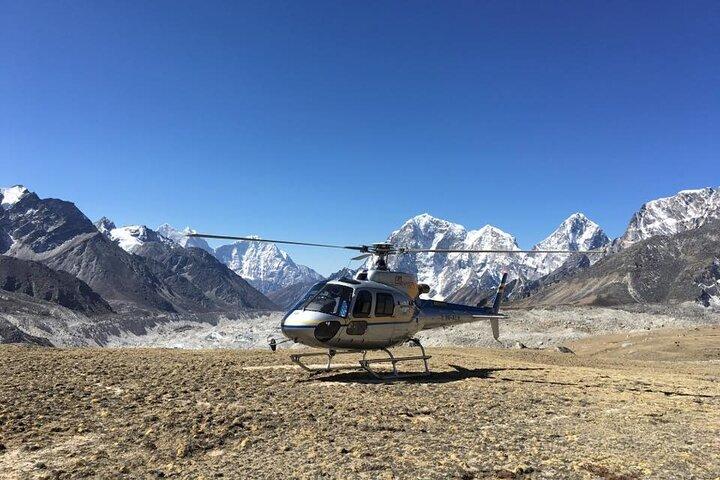 Everest Base Camp Helicopter Tour Stop at Hotel Everest View.