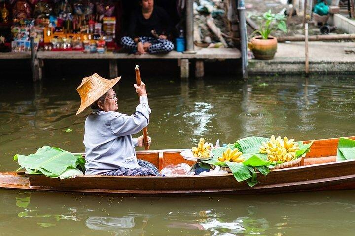 Railway Market to Floating Market & Boat Ride from Bangkok