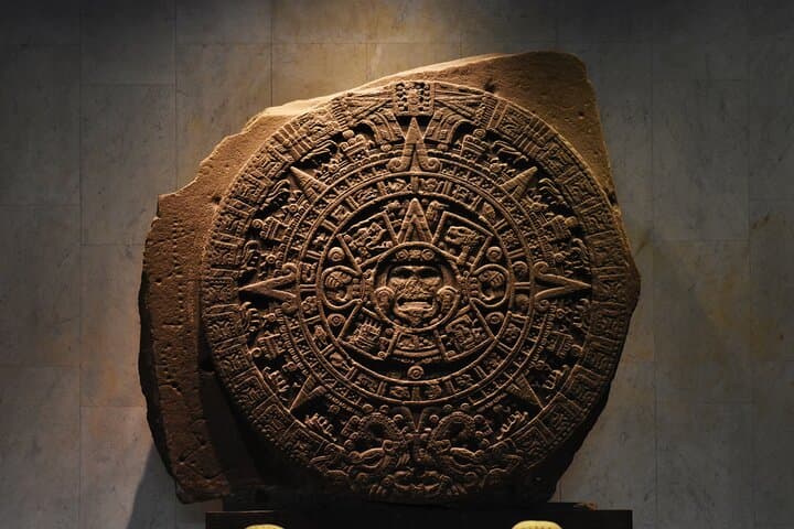5 Hour Tour through Chapultepec, Anthropology Museum and Castle