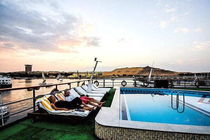 4 Nights Nile trip, Luxor, Aswan & Abu simble from Cairo by plane