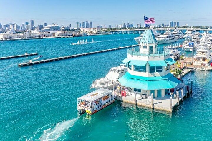 Maimi Water Taxi on Biscayne Bay to & from South Beach