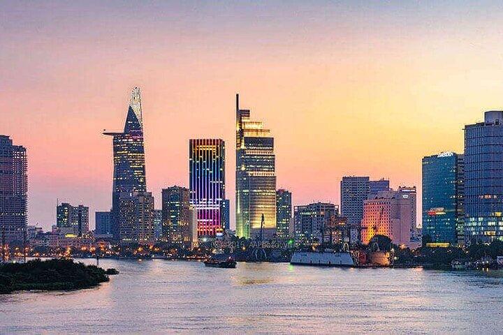 Ho Chi Minh City Luxury Dinner Cruise – Ben Thanh Princess