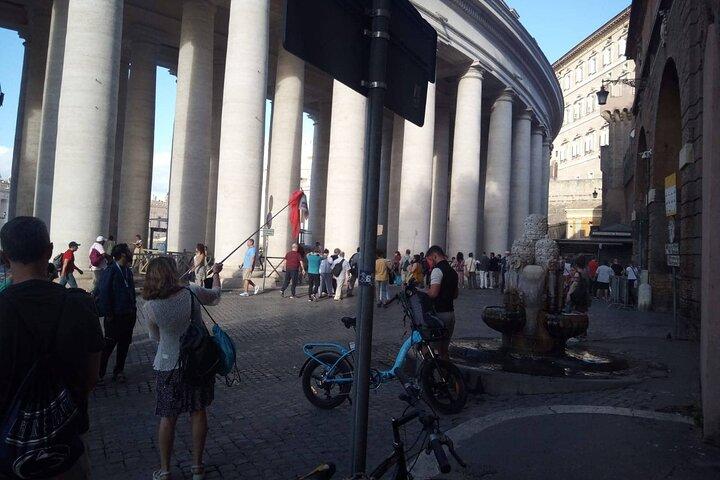 Vatican Tour Skip the Line Service Semi Private Group