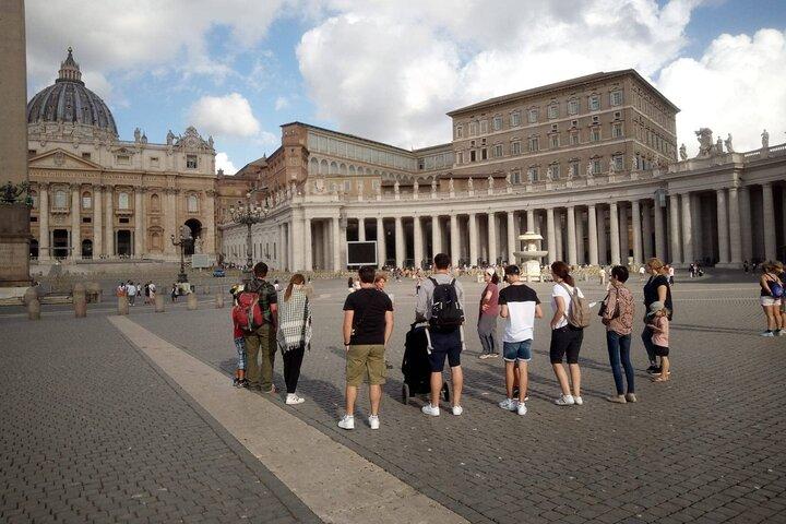 Vatican Tour Skip the Line Service Semi Private Group