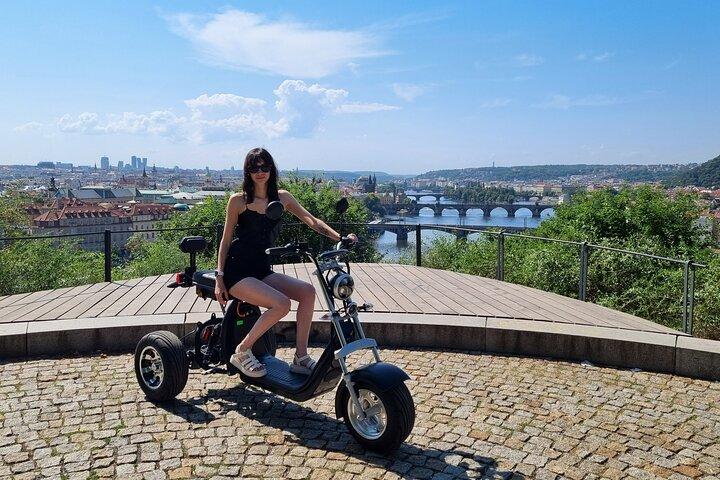 Live-Guided ️Trike-Harley️ Viewpoints tour of Prague