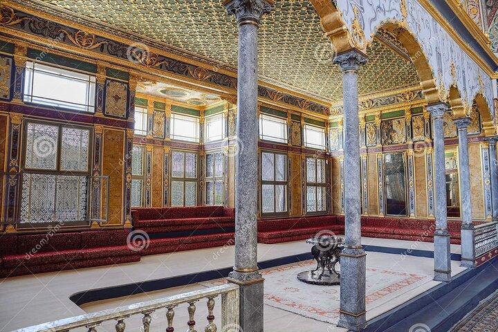 Private Topkapı palace & Harem from an expert with skip the lines