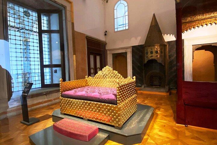 Private Topkapı palace & Harem from an expert with skip the lines