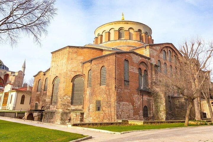 Private Topkapı palace & Harem from an expert with skip the lines