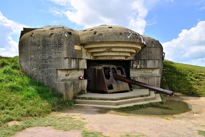 Normandy D-Day Sites & Cemetery Day Trip from Paris with Lunch