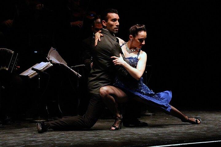 Tango show at La Ventana, with Optional Dinner