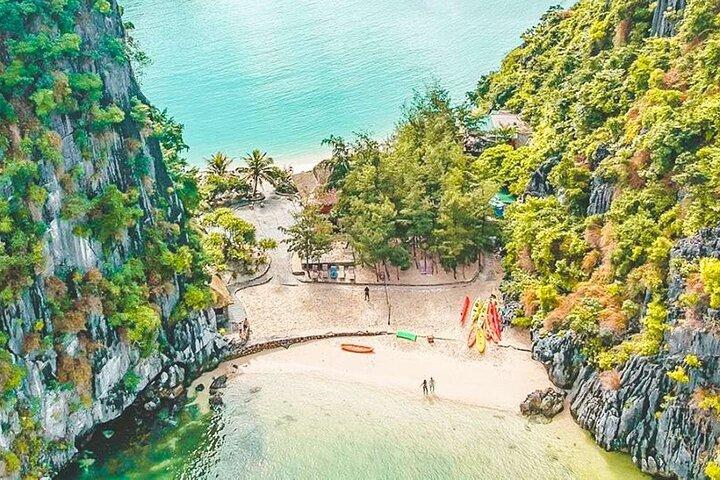 3 Days 2 Nights Oasis Bay Classic Cruise Halong Bay