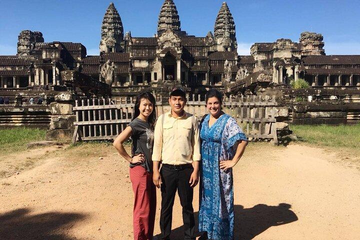 2-Day 'Angkor & Village' Tour