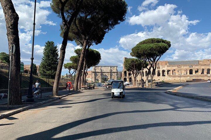 Private Golf Cart Tour of Rome with Food Tasting