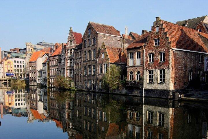 3-day Private Netherlands Belgium Express Trip Minivan from Paris