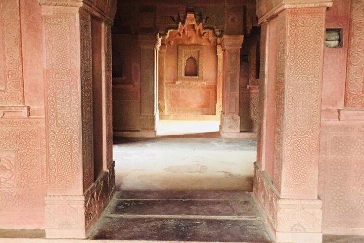 From Agra: Private Tour of Fatehpur Sikri